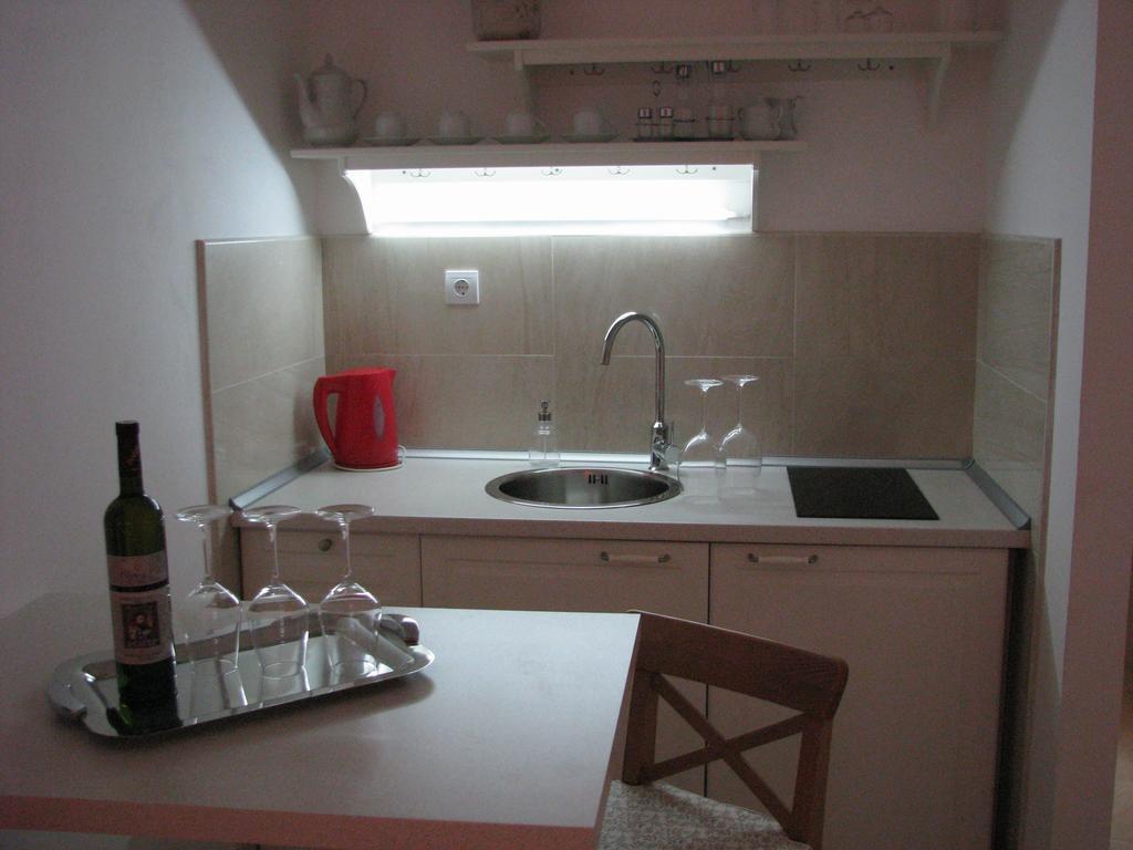 Apartments Blanka Zrnovo Chambre photo